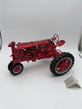Franklin Mint Precision Models Farmall Tractor Replica